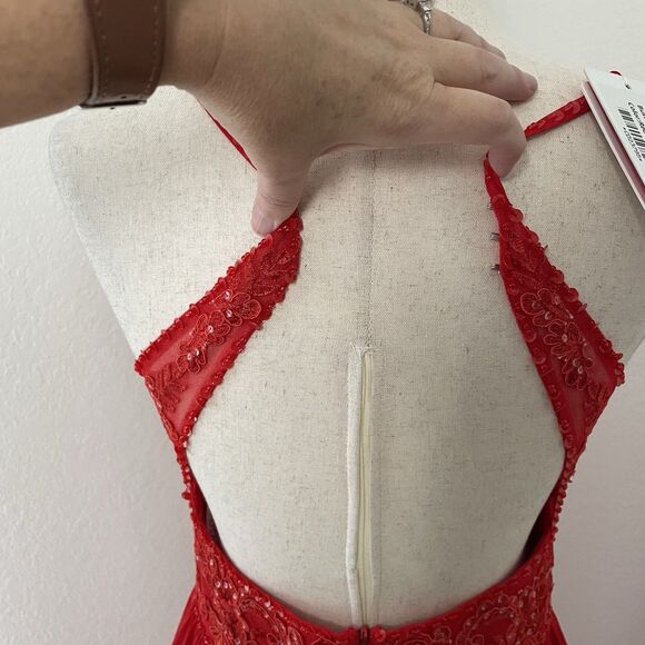 Jj’s House Women’s Size 4 Dress Formal Prom Bridesmaid Red Beaded Halter Back - Picture 6 of 10